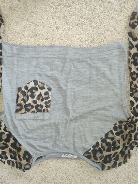 Gray Long Sleeve Tee with Leopard Print Accents